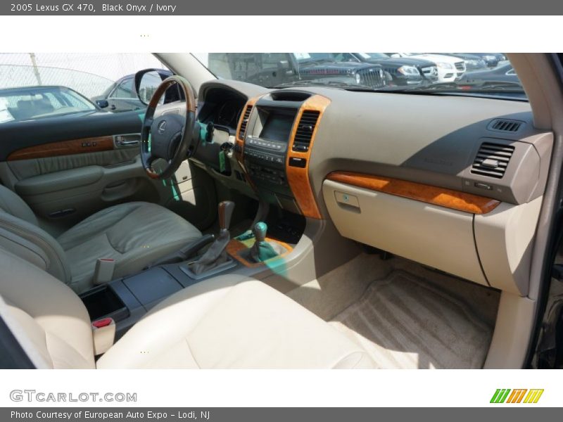 Black Onyx / Ivory 2005 Lexus GX 470