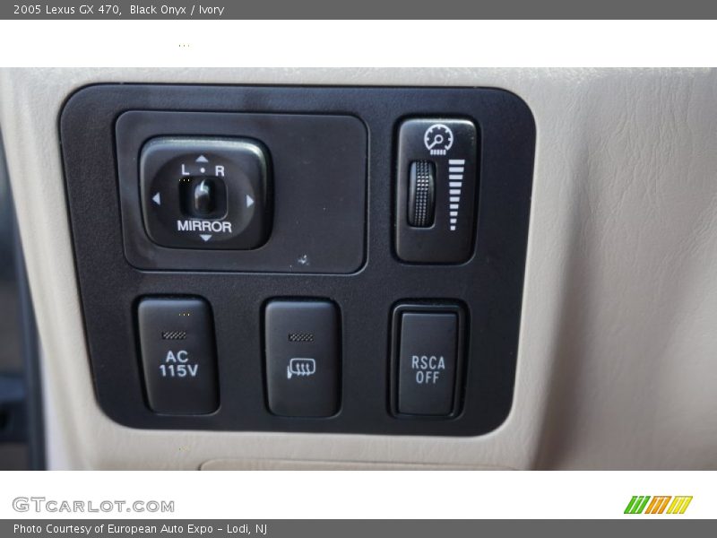 Black Onyx / Ivory 2005 Lexus GX 470