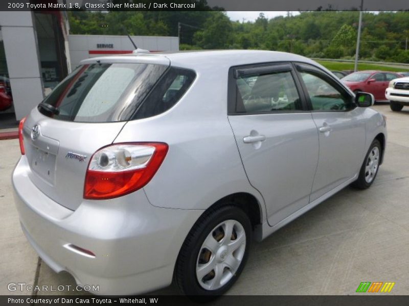 Classic Silver Metallic / Dark Charcoal 2009 Toyota Matrix 1.8