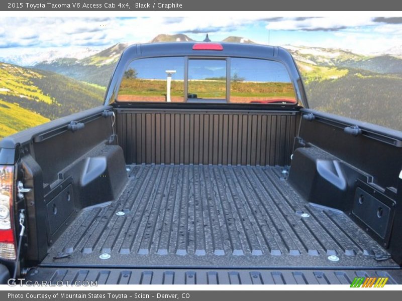 Black / Graphite 2015 Toyota Tacoma V6 Access Cab 4x4