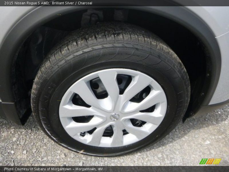Brilliant Silver / Charcoal 2015 Nissan Rogue S AWD