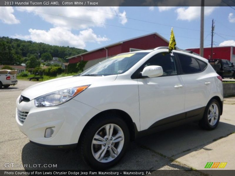 Cotton White / Taupe 2013 Hyundai Tucson GLS AWD