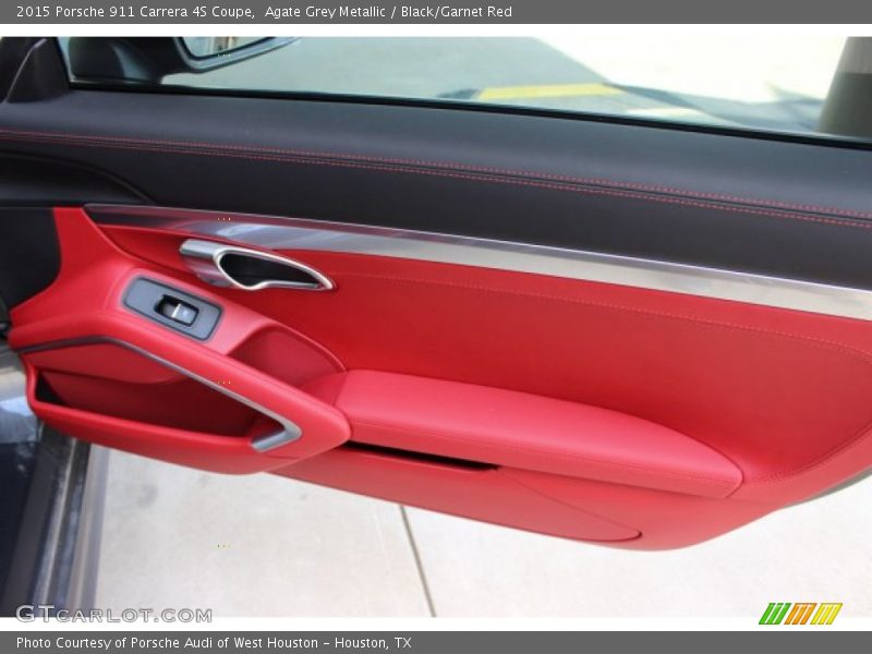 Door Panel of 2015 911 Carrera 4S Coupe