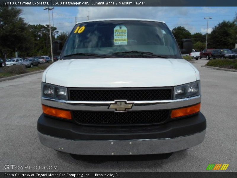 Summit White / Medium Pewter 2010 Chevrolet Express LT 3500 Passenger Van