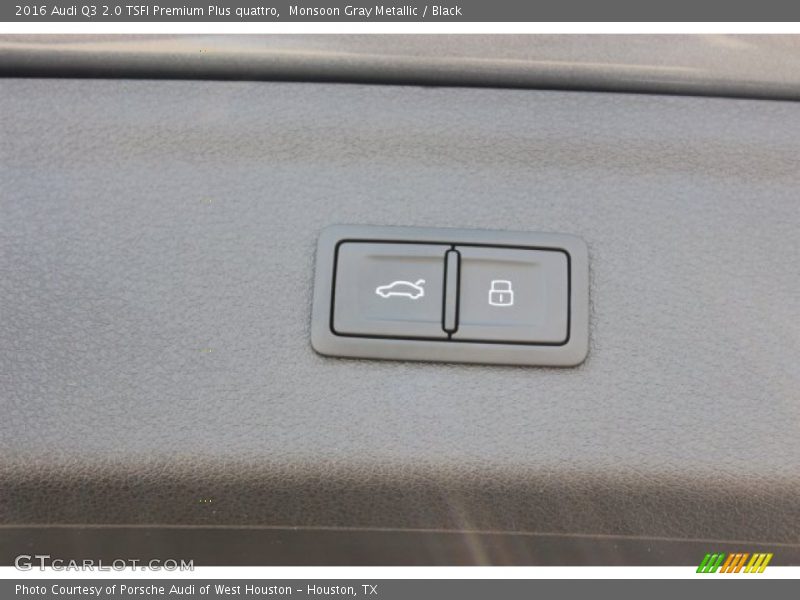 Monsoon Gray Metallic / Black 2016 Audi Q3 2.0 TSFI Premium Plus quattro