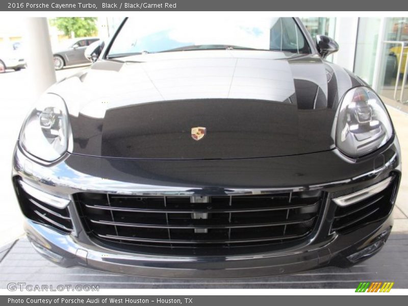 Black / Black/Garnet Red 2016 Porsche Cayenne Turbo