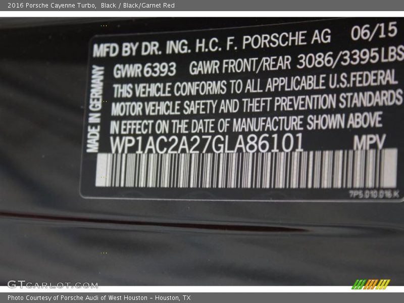Black / Black/Garnet Red 2016 Porsche Cayenne Turbo