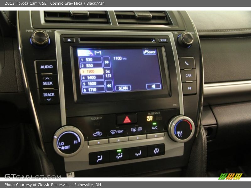 Controls of 2012 Camry SE