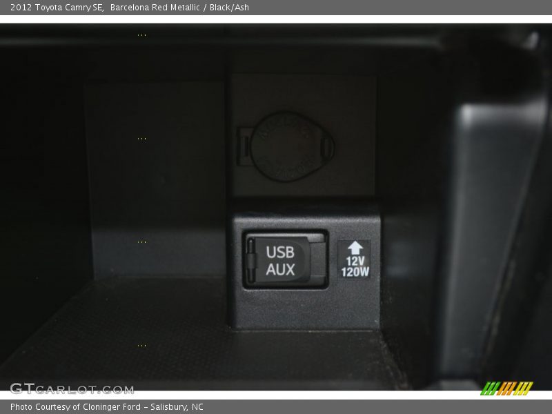 Barcelona Red Metallic / Black/Ash 2012 Toyota Camry SE