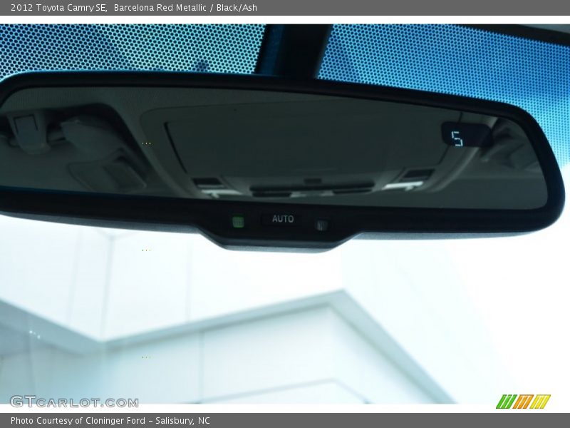 Barcelona Red Metallic / Black/Ash 2012 Toyota Camry SE