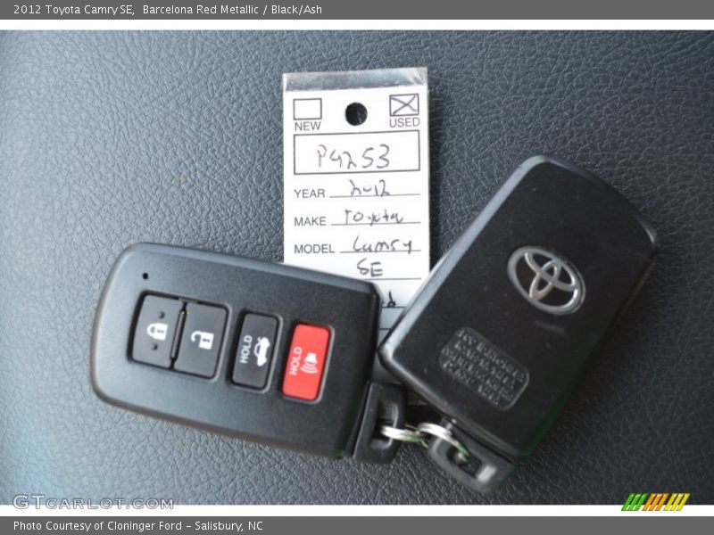 Barcelona Red Metallic / Black/Ash 2012 Toyota Camry SE