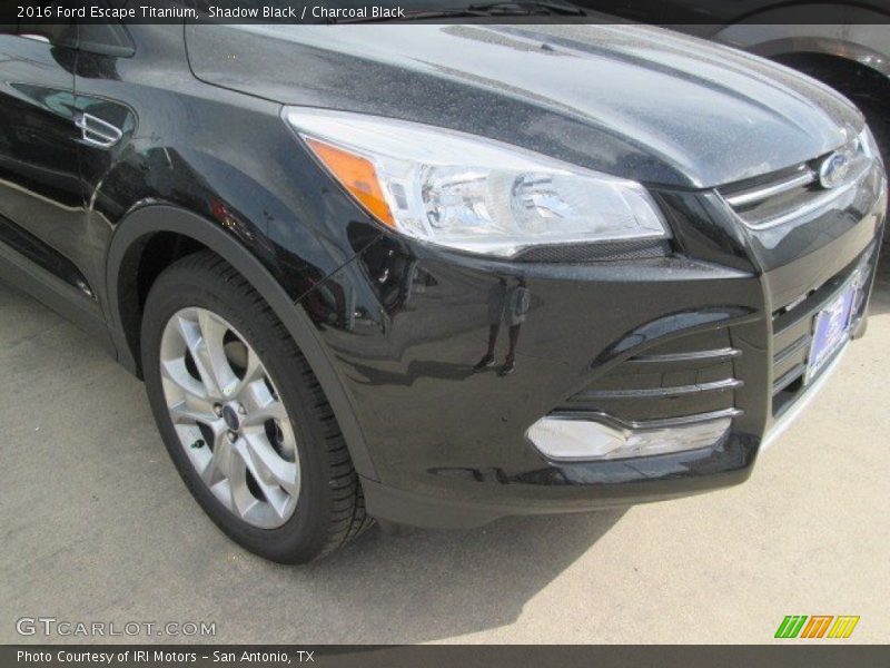 Shadow Black / Charcoal Black 2016 Ford Escape Titanium