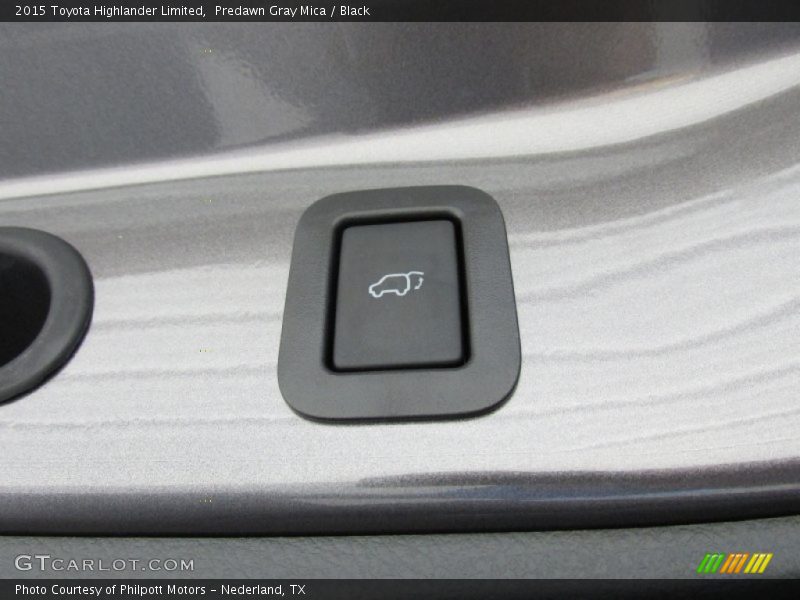 Predawn Gray Mica / Black 2015 Toyota Highlander Limited