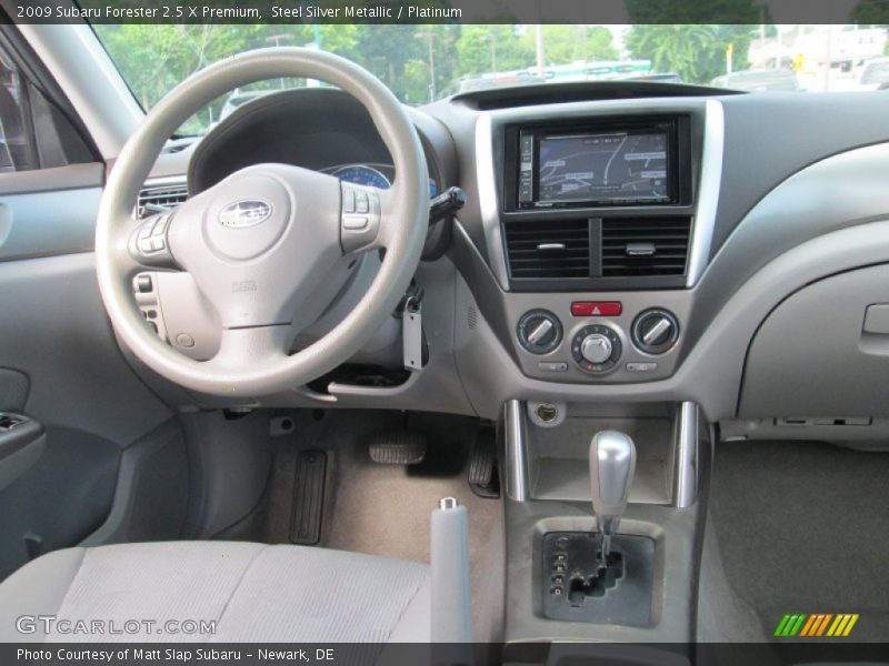 Dashboard of 2009 Forester 2.5 X Premium