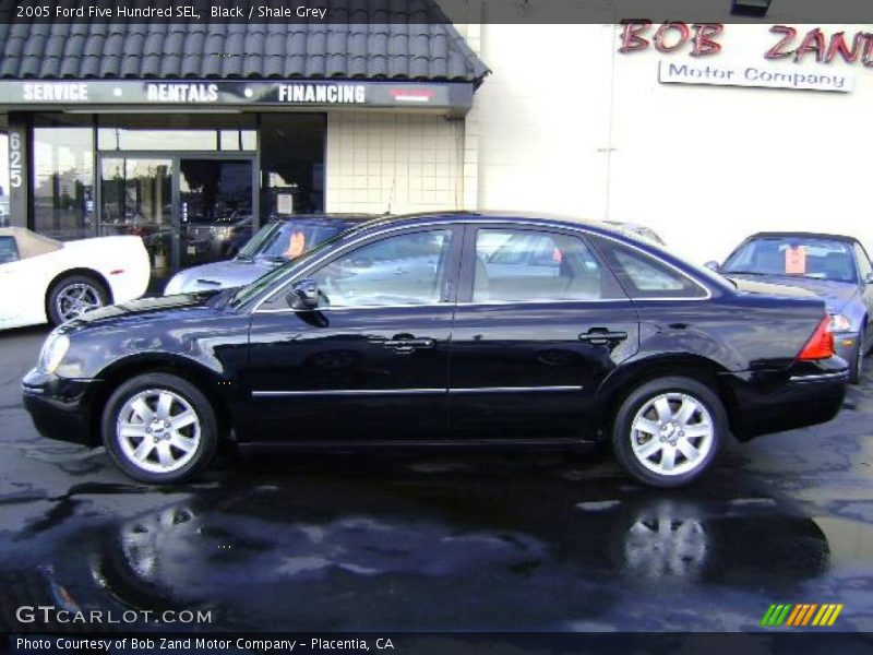 Black / Shale Grey 2005 Ford Five Hundred SEL