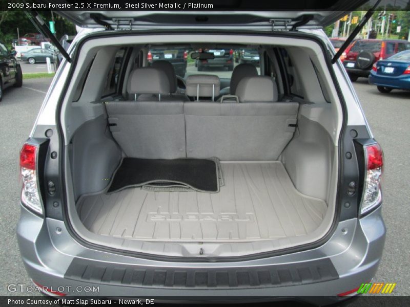  2009 Forester 2.5 X Premium Trunk