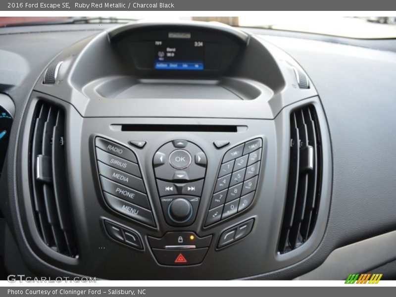 Controls of 2016 Escape SE