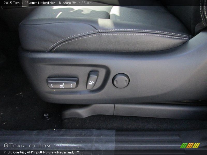 Blizzard White / Black 2015 Toyota 4Runner Limited 4x4