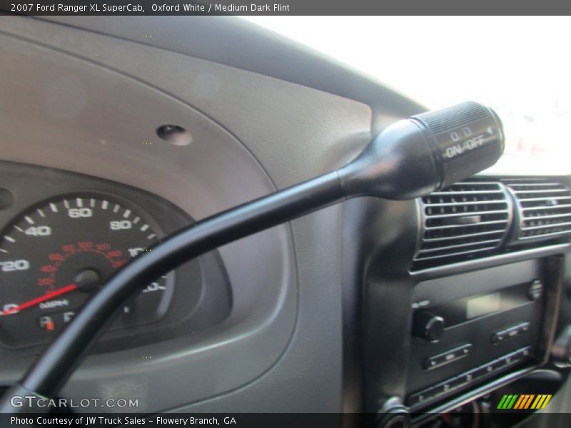 Oxford White / Medium Dark Flint 2007 Ford Ranger XL SuperCab