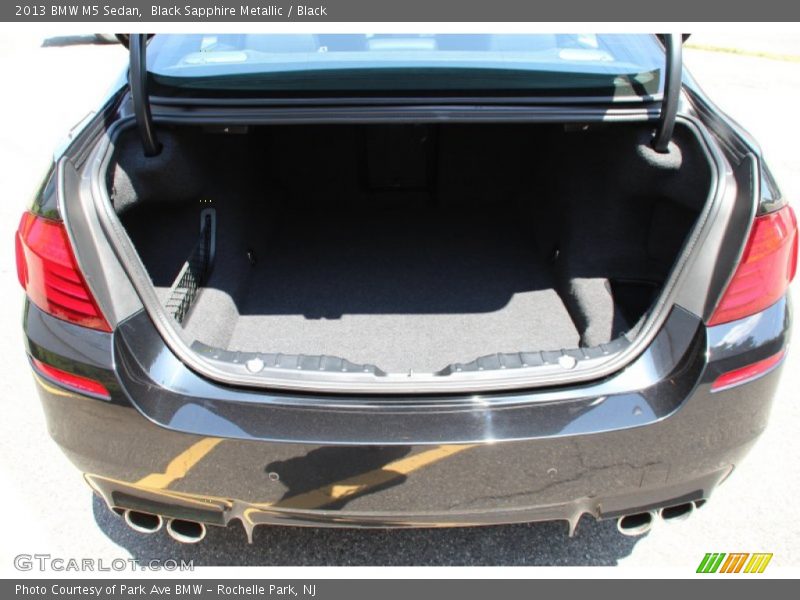 Black Sapphire Metallic / Black 2013 BMW M5 Sedan