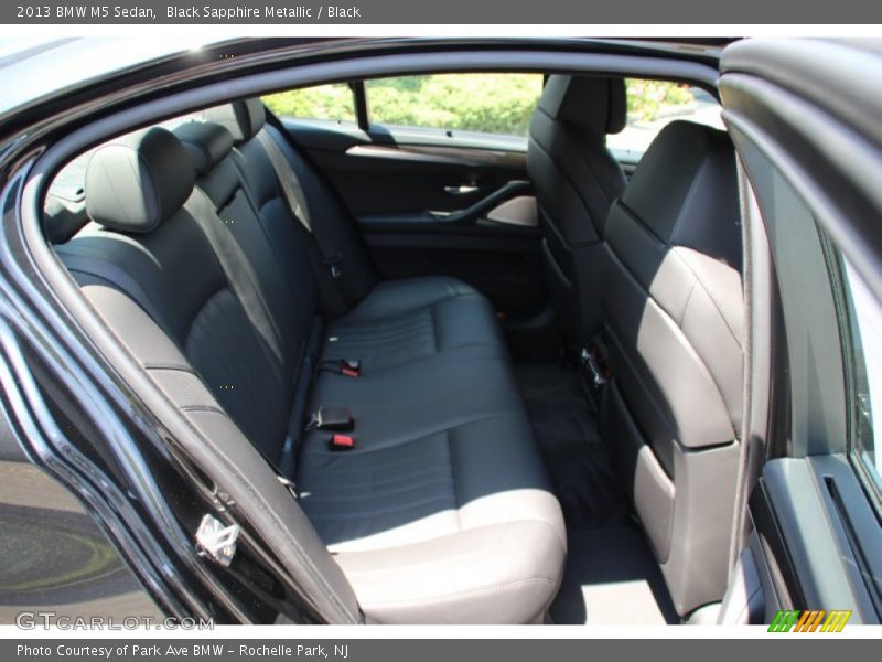 Black Sapphire Metallic / Black 2013 BMW M5 Sedan