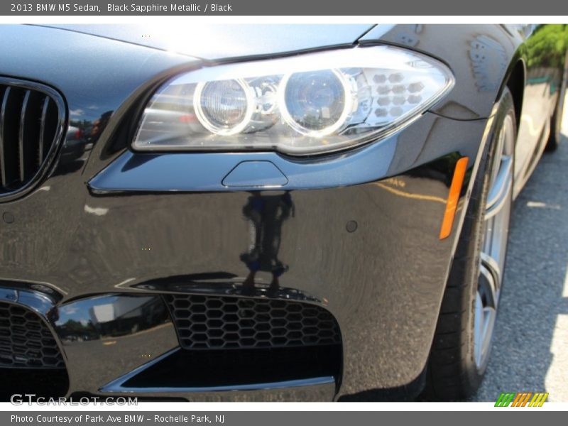 Black Sapphire Metallic / Black 2013 BMW M5 Sedan