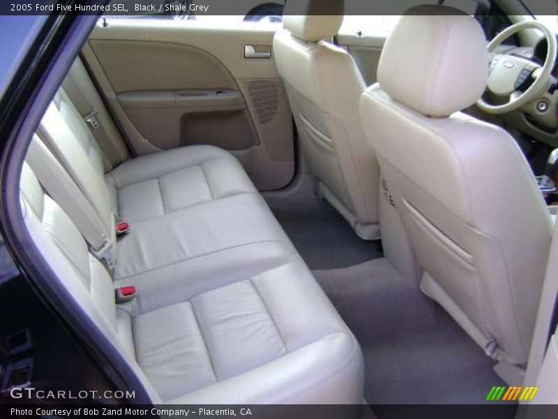 Black / Shale Grey 2005 Ford Five Hundred SEL