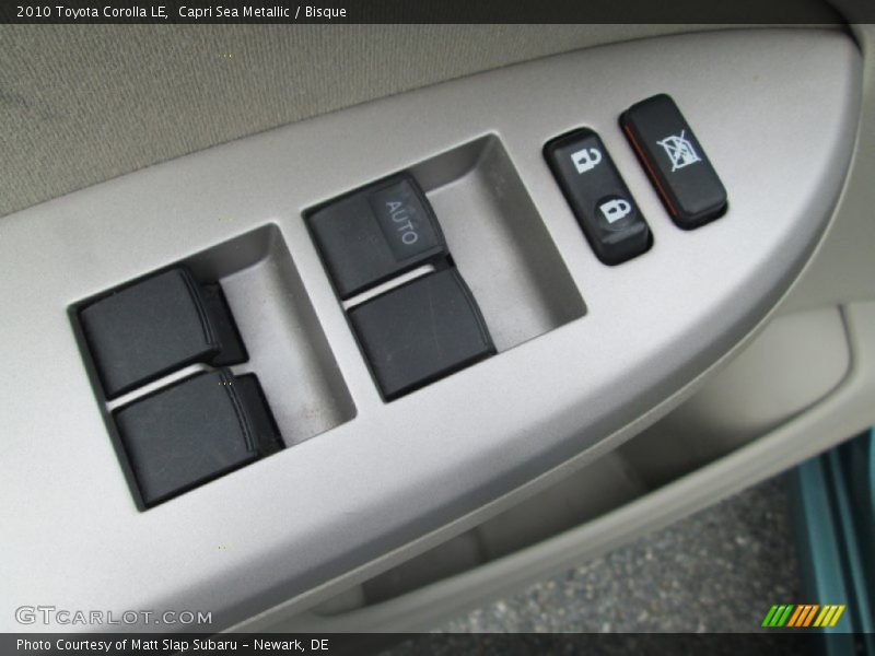 Controls of 2010 Corolla LE