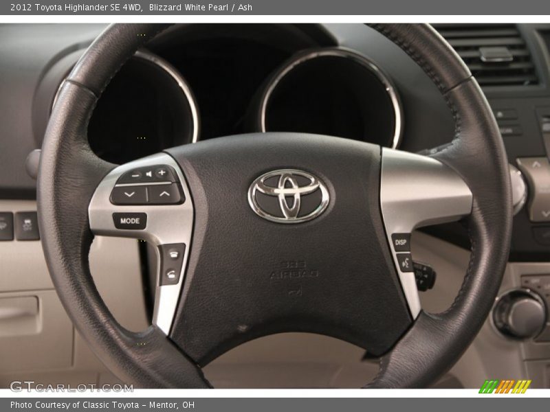Blizzard White Pearl / Ash 2012 Toyota Highlander SE 4WD