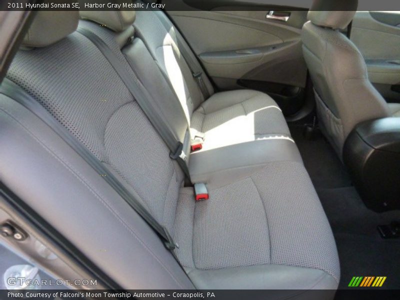 Harbor Gray Metallic / Gray 2011 Hyundai Sonata SE