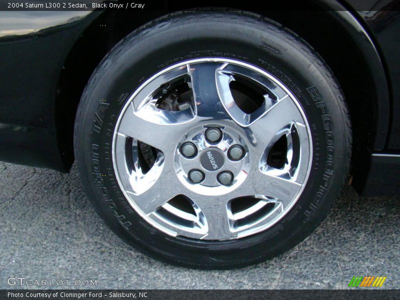 Black Onyx / Gray 2004 Saturn L300 2 Sedan