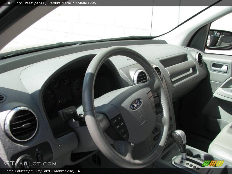 Redfire Metallic / Shale Grey 2006 Ford Freestyle SEL