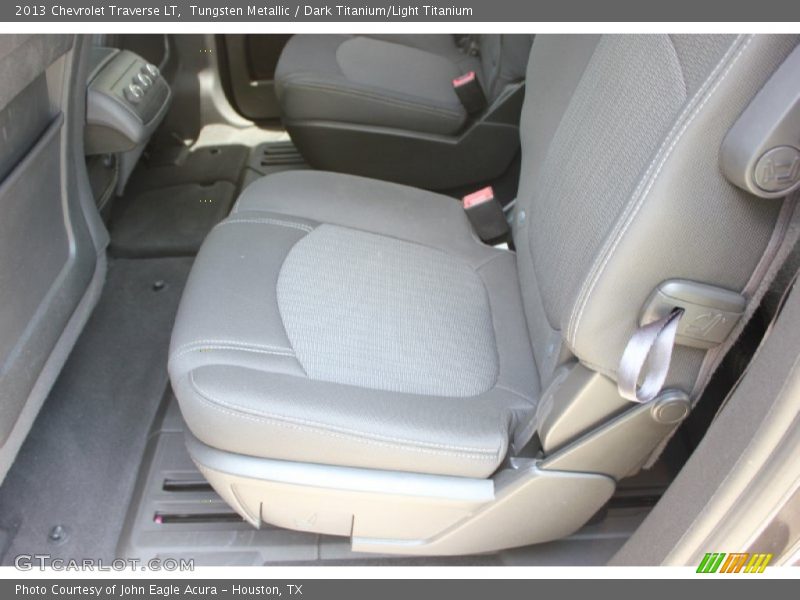 Tungsten Metallic / Dark Titanium/Light Titanium 2013 Chevrolet Traverse LT