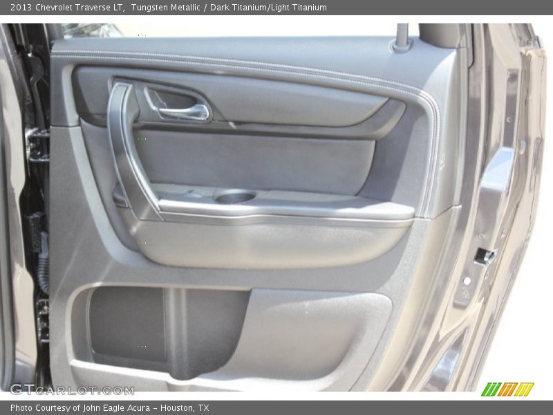 Tungsten Metallic / Dark Titanium/Light Titanium 2013 Chevrolet Traverse LT