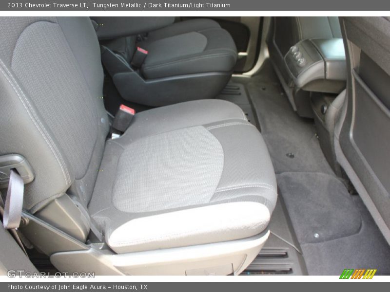 Tungsten Metallic / Dark Titanium/Light Titanium 2013 Chevrolet Traverse LT