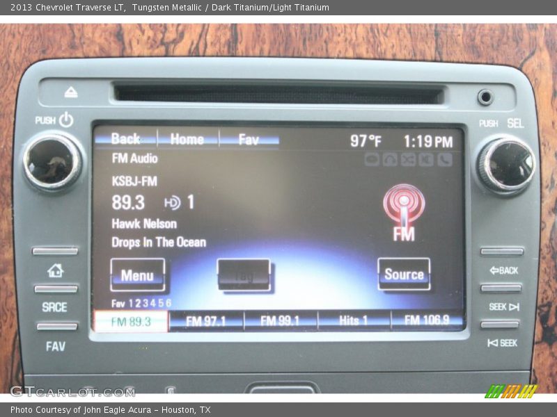 Tungsten Metallic / Dark Titanium/Light Titanium 2013 Chevrolet Traverse LT