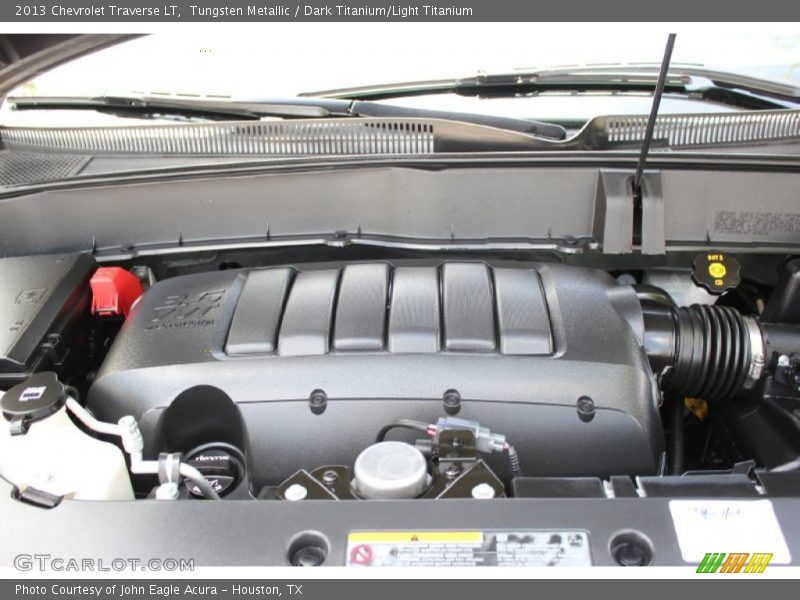 Tungsten Metallic / Dark Titanium/Light Titanium 2013 Chevrolet Traverse LT