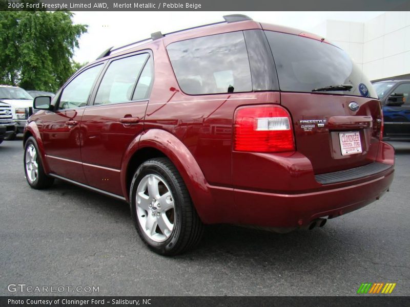 Merlot Metallic / Pebble Beige 2006 Ford Freestyle Limited AWD