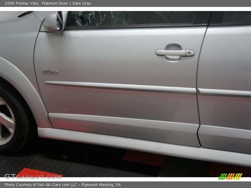 Platinum Silver / Slate Gray 2006 Pontiac Vibe