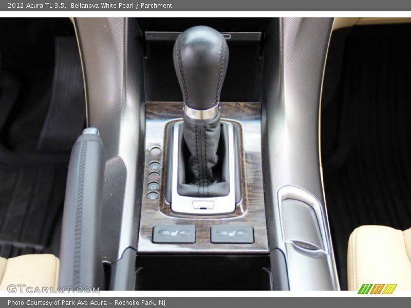 Bellanova White Pearl / Parchment 2012 Acura TL 3.5