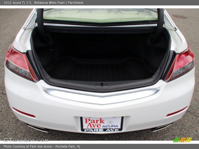 Bellanova White Pearl / Parchment 2012 Acura TL 3.5