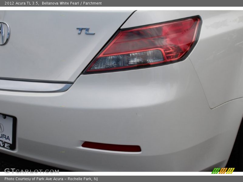 Bellanova White Pearl / Parchment 2012 Acura TL 3.5