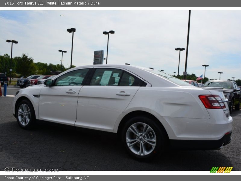 White Platinum Metallic / Dune 2015 Ford Taurus SEL