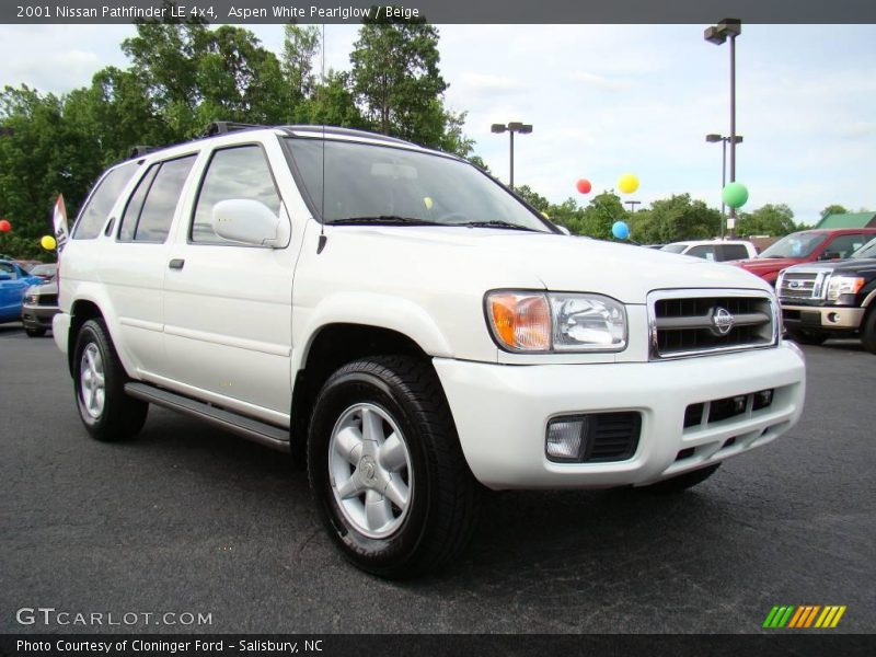 Aspen White Pearlglow / Beige 2001 Nissan Pathfinder LE 4x4