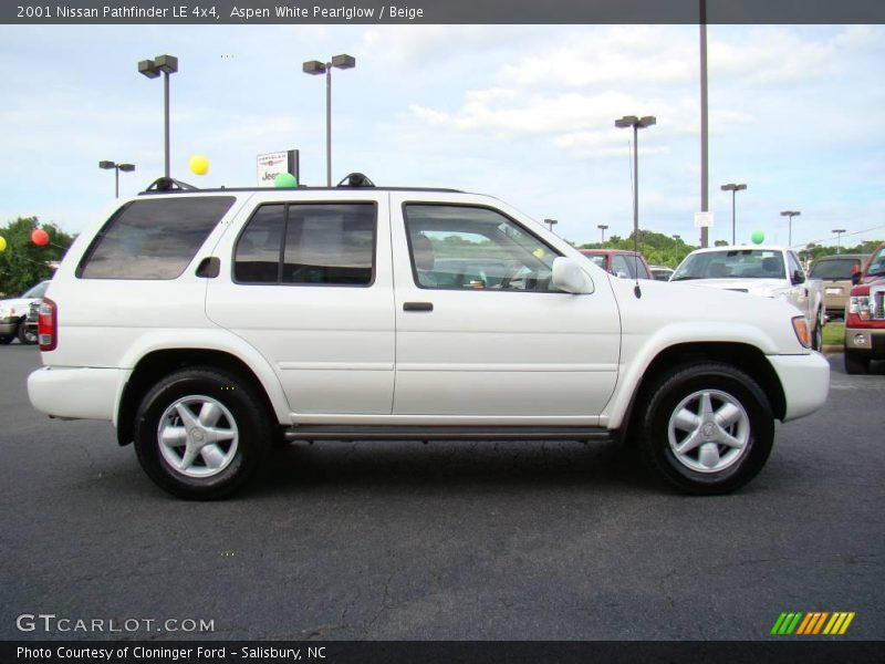 Aspen White Pearlglow / Beige 2001 Nissan Pathfinder LE 4x4