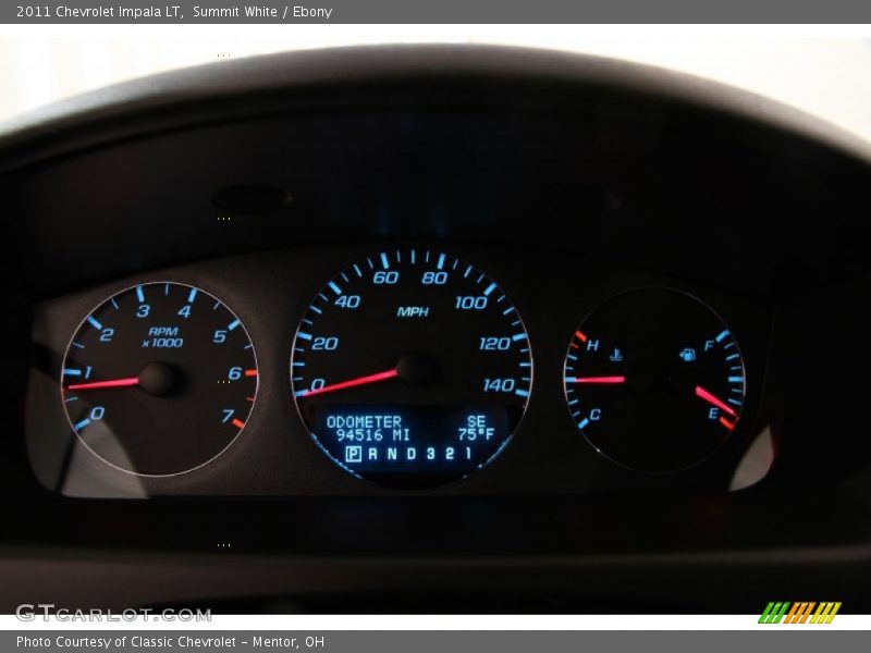 Summit White / Ebony 2011 Chevrolet Impala LT