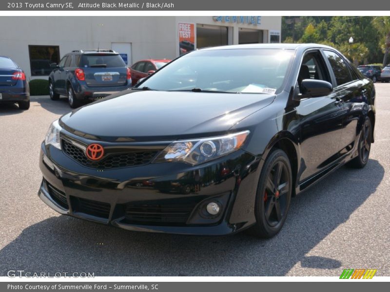 Attitude Black Metallic / Black/Ash 2013 Toyota Camry SE