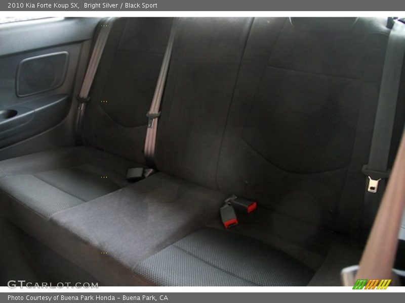 Bright Silver / Black Sport 2010 Kia Forte Koup SX