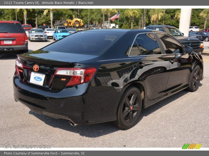 Attitude Black Metallic / Black/Ash 2013 Toyota Camry SE