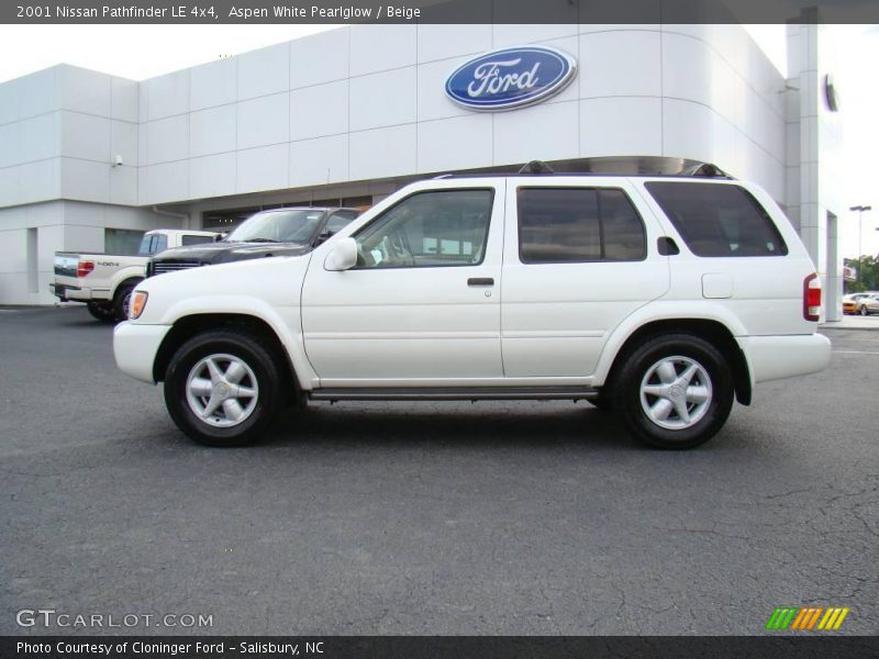 Aspen White Pearlglow / Beige 2001 Nissan Pathfinder LE 4x4